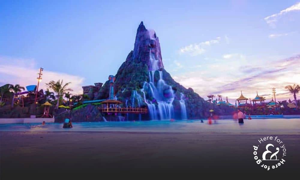 volcano bay in orlando, fl