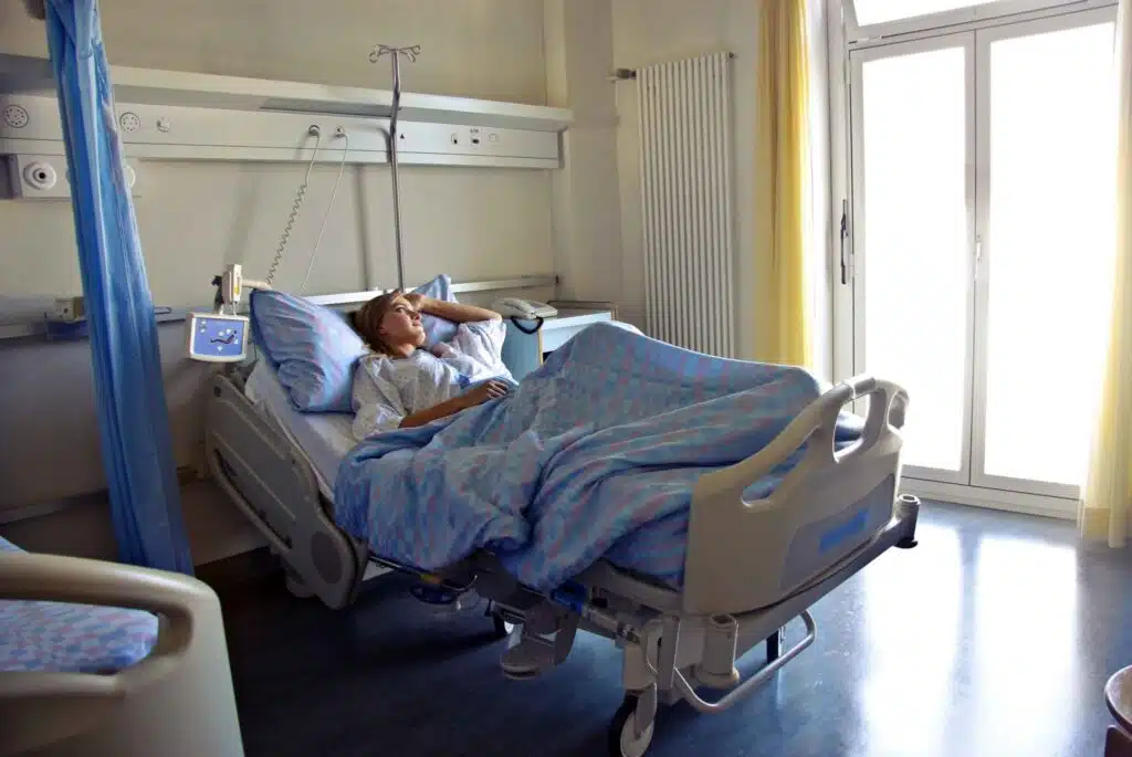 a lady hospitalized