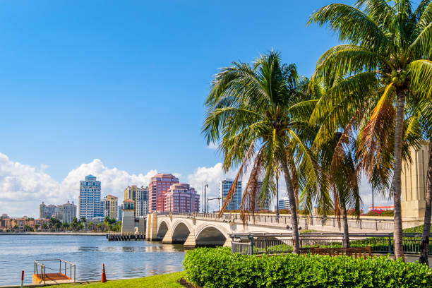 Picture of the West Palm Beach's coast during daytime - personal injury law firm serving West Palm Beach, FL